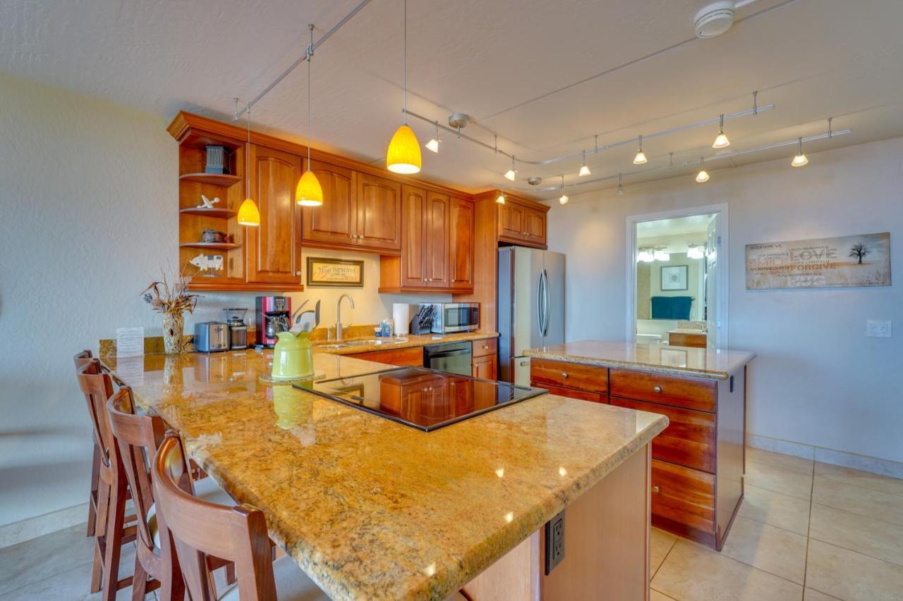 Kona Pacific Top Floor Retreat Ocean View And Pool! Kailua-Kona Exterior foto